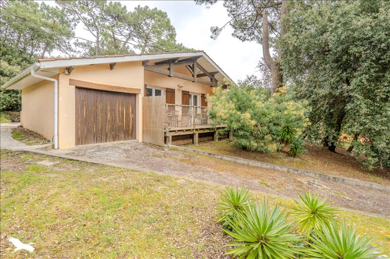 Vente Maison SOULAC SUR MER - 5 pièces -90 m² - (33780)