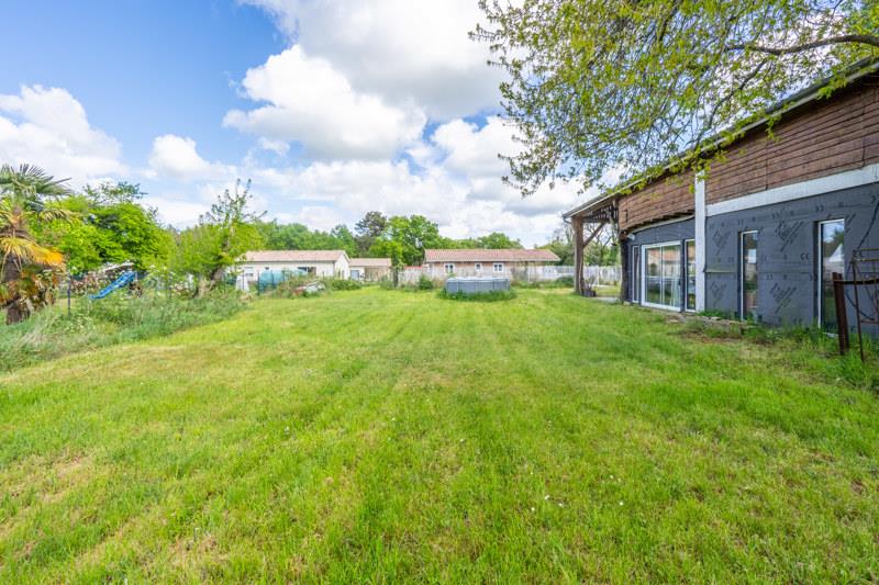 Vente Maison VENSAC - 4 pièces -101 m² - (33590)
