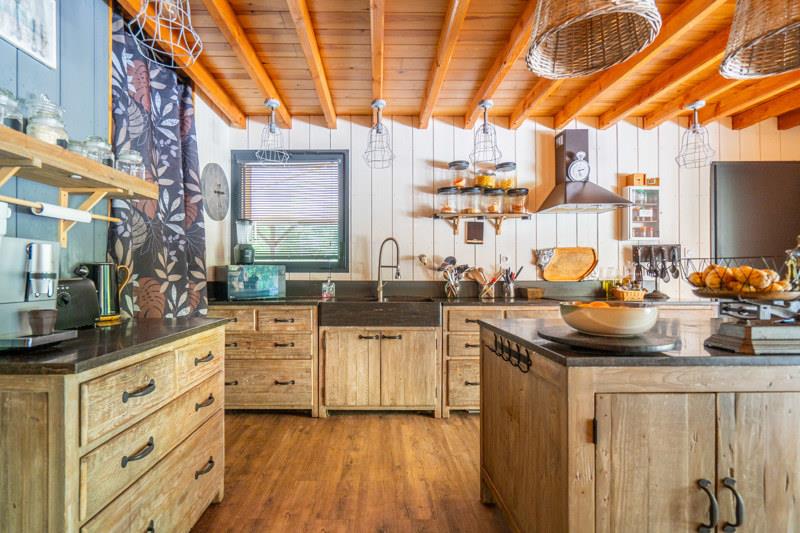 Vente Maison SOULAC SUR MER - 7 pièces -200 m² - (33780)
