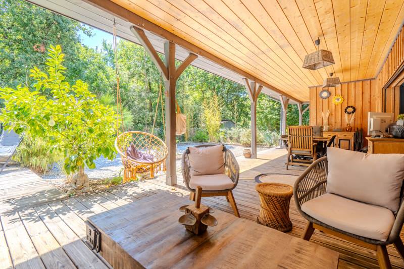 Vente Maison SOULAC SUR MER - 7 pièces -200 m² - (33780)