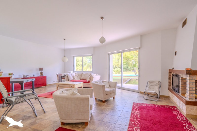 Vente Maison TALAIS - 6 pièces -170 m² - (33590)
