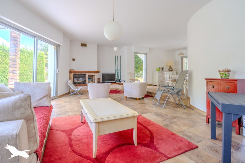 Vente Maison TALAIS - 6 pièces -170 m² - (33590)