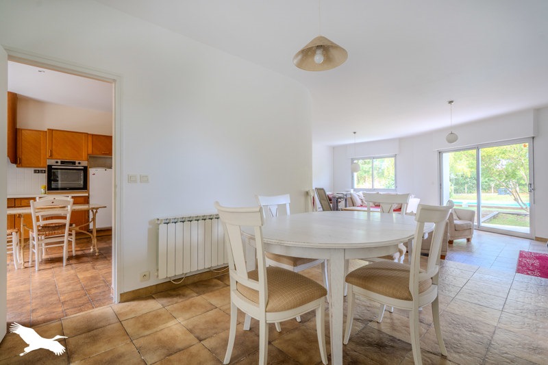 Vente Maison TALAIS - 6 pièces -170 m² - (33590)