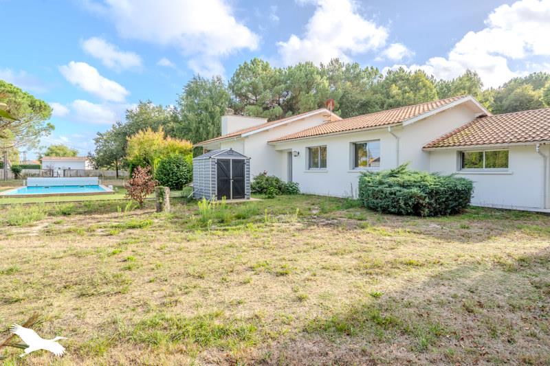 Vente Maison TALAIS - 6 pièces -170 m² - (33590)