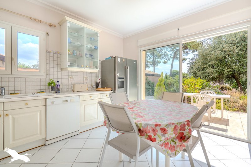 Vente Maison SOULAC SUR MER - 7 pièces -182 m² - (33780)