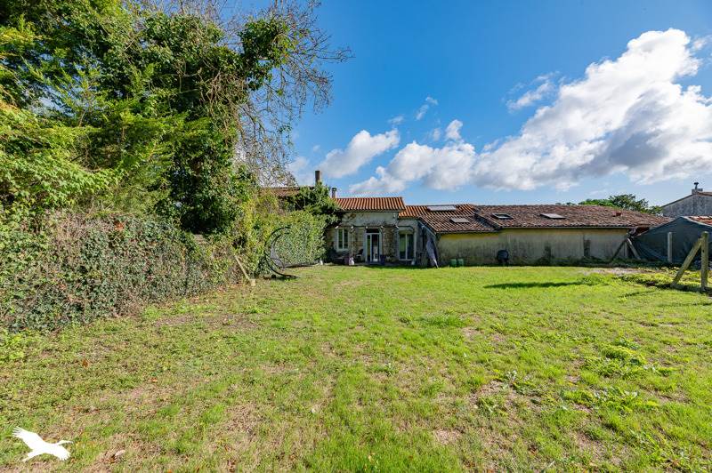 Vente Maison ORDONNAC - 4 pièces -94 m² - (33340)