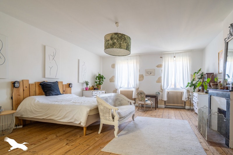Vente Maison QUEYRAC - 7 pièces -254 m² - (33340)