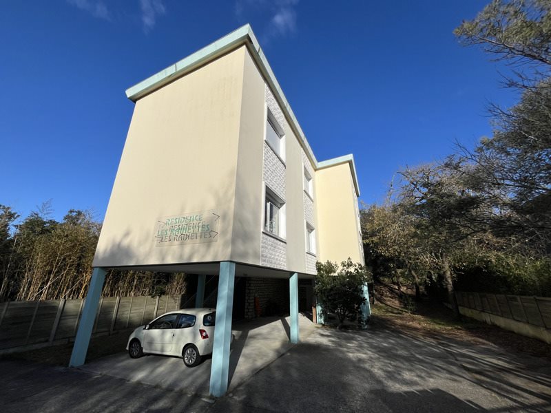 Vente Immeuble SOULAC SUR MER - -  300 m² - (33780)