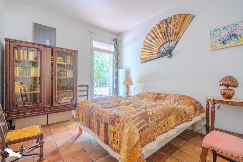 Vente Maison SOULAC SUR MER - 6 pièces -160 m² - (33780)