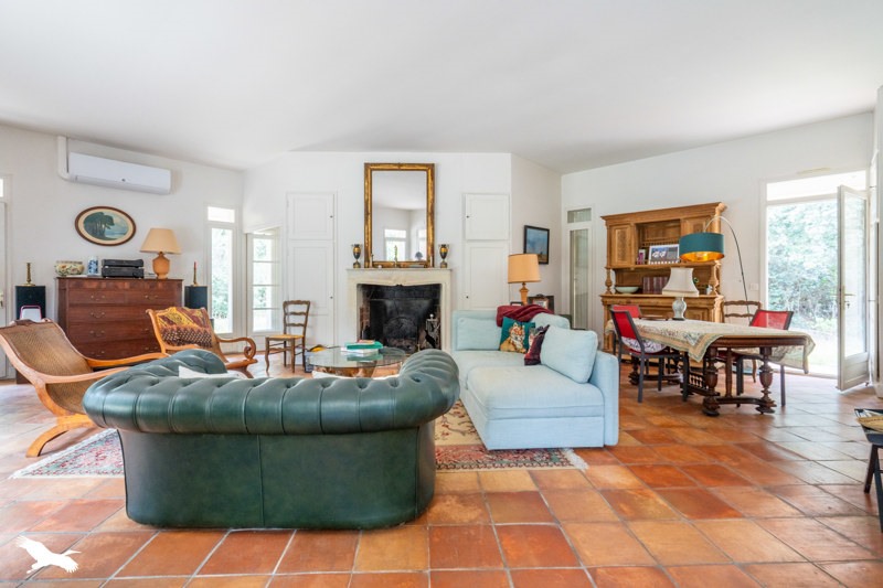 Vente Maison SOULAC SUR MER - 6 pièces -160 m² - (33780)