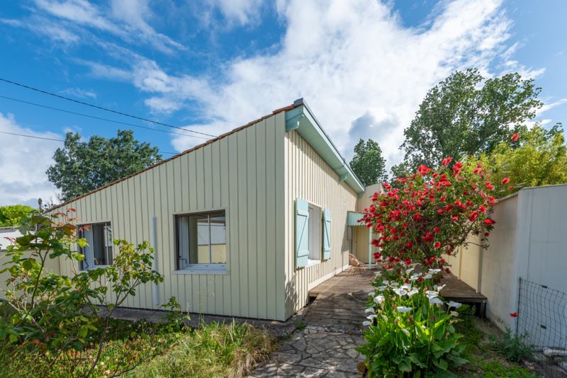 Vente Maison LE VERDON SUR MER - 4 pièces -75 m² - (33123)