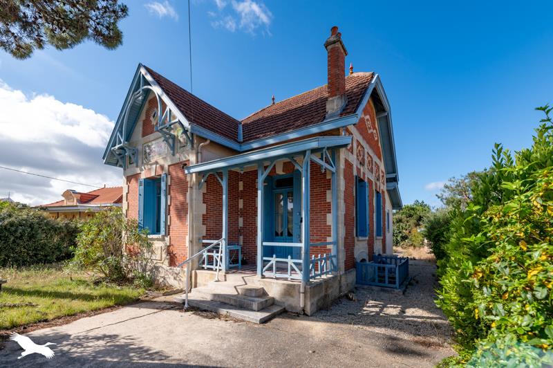 Vente Maison SOULAC SUR MER - 5 pièces -101 m² - (33780)