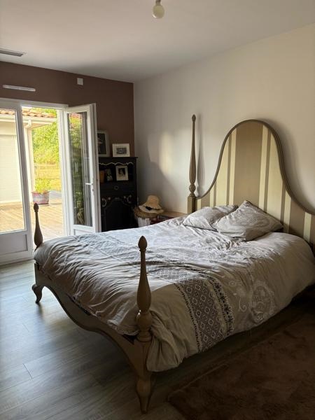 Vente Maison GRAYAN ET L HOPITAL - 5 pièces -192 m² - (33590)