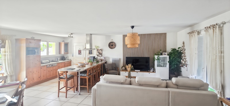 Vente Maison TALAIS - 4 pièces -91,9 m² - (33590)