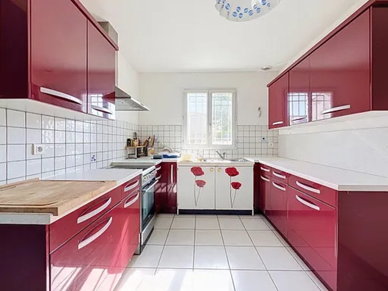 Vente Maison ST ROGATIEN - 6 pièces -110 m² - (17220)