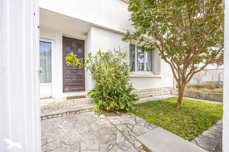 Vente Maison AYTRE - 5 pièces -120 m² - (17440)