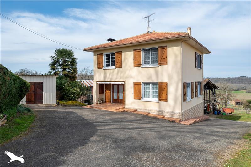 Vente Maison SAMADET - 7 pièces -135 m² - (40320)