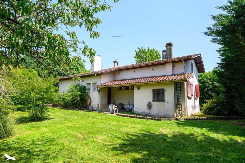 Vente Maison COUDURES - 5 pièces -116 m² - (40500)