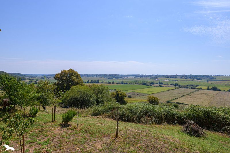 Vente Maison VIELLE TURSAN - 5 pièces -217 m² - (40320)