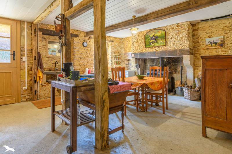 Vente Maison Vielle-Tursan 40320 5 pièces - 217 m²