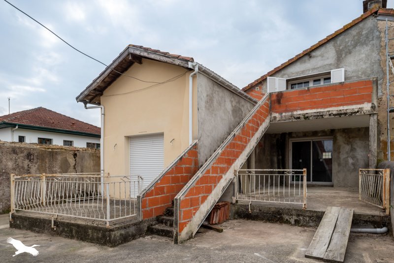 Vente Maison HORSARRIEU - 6 pièces -219 m² - (40700)