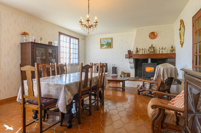 Vente Maison ARBOUCAVE - 5 pièces -155 m² - (40320)