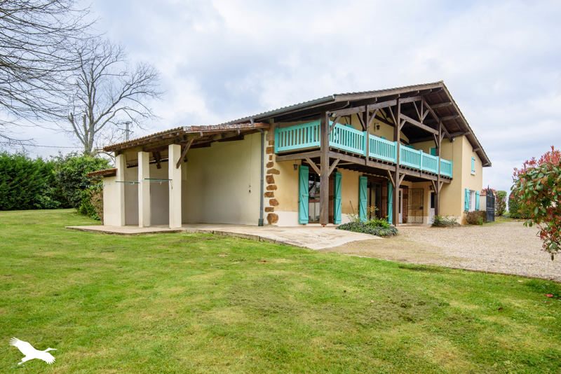 Vente Maison LABASTIDE CHALOSSE - 7 pièces -230 m² - (40700)