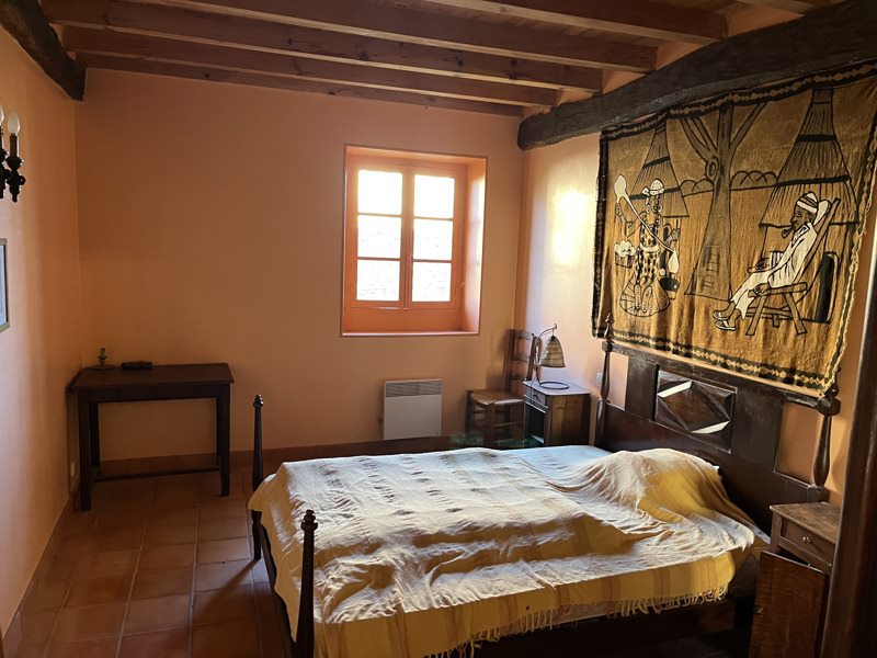 Vente Maison COUDURES - 9 pièces -287 m² - (40500)