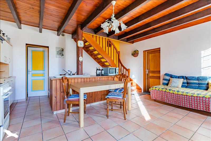 Vente Maison LAGORCE - 6 pièces -322 m² - (33230)