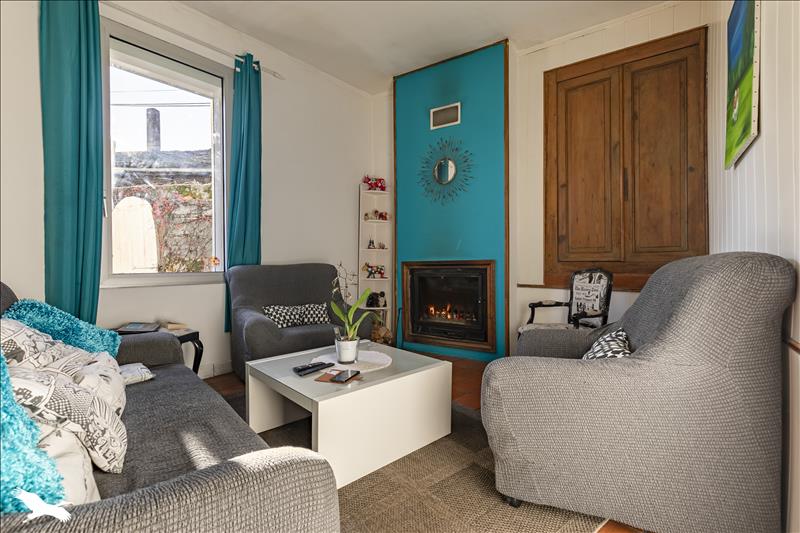 Vente Maison ABZAC - 9 pièces -250 m² - (33230)