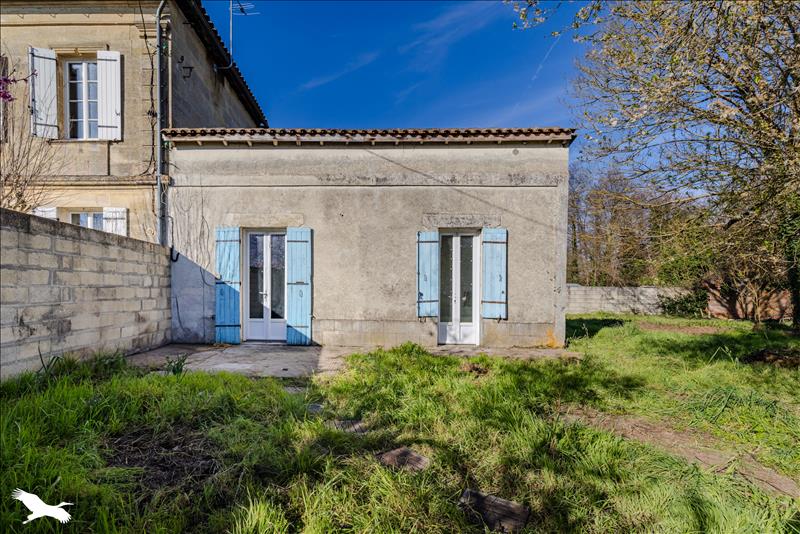 Vente Maison COUTRAS - 2 pièces -39 m² - (33230)