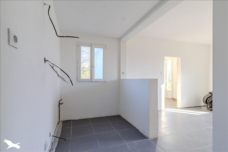 Vente Maison COUTRAS - 2 pièces -39 m² - (33230)