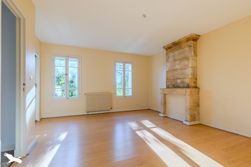 Vente Maison LES PEINTURES - 5 pièces -118 m² - (33230)