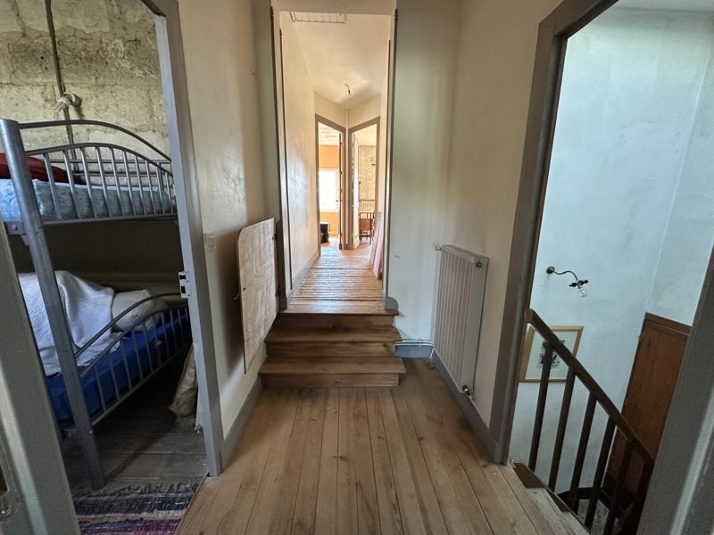 Vente Maison COUTRAS - 6 pièces -139 m² - (33230)