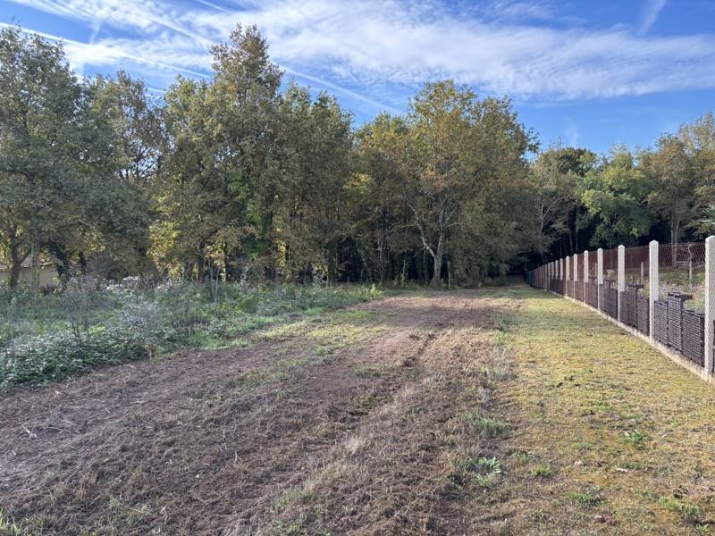 Vente Terrain LAGORCE - -3800 m² - (33230)