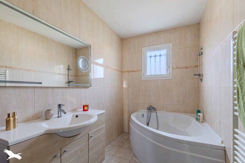 Vente Maison ABZAC - 4 pièces -95 m² - (33230)
