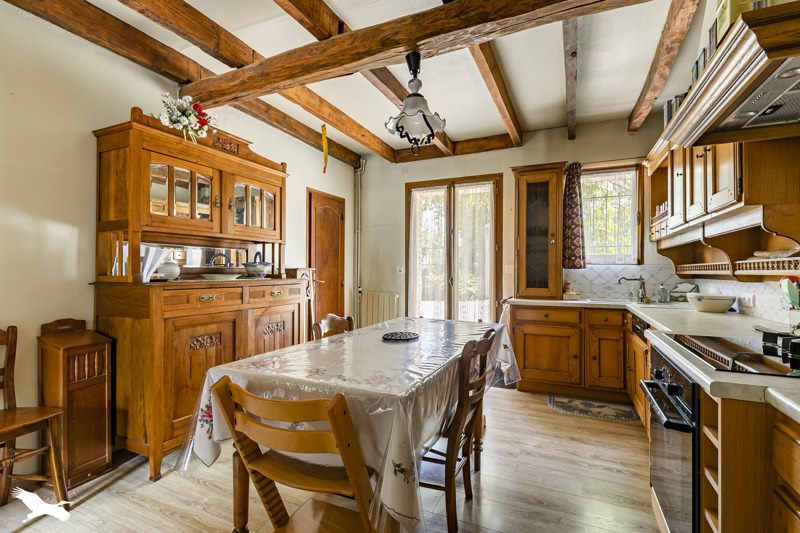 Vente Maison ST MARTIN DE LAYE - 6 pièces -166 m² - (33910)