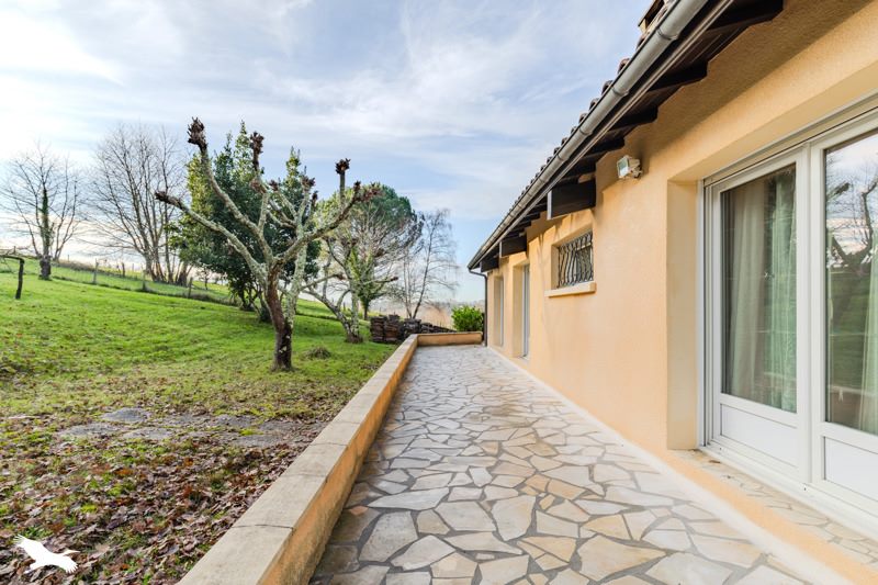 Vente Maison GUITRES - 4 pièces -124 m² - (33230)