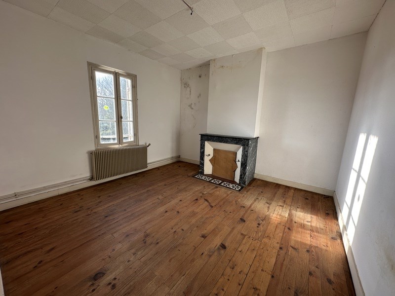 Vente Maison LES PEINTURES - 8 pièces -159 m² - (33230)