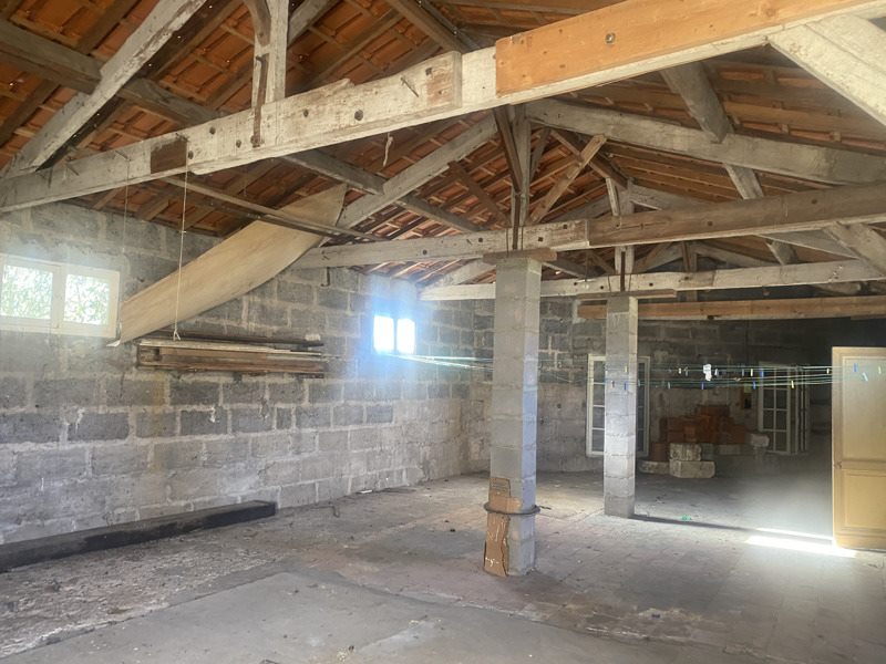 Vente Maison COUTRAS - 5 pièces -138 m² - (33230)