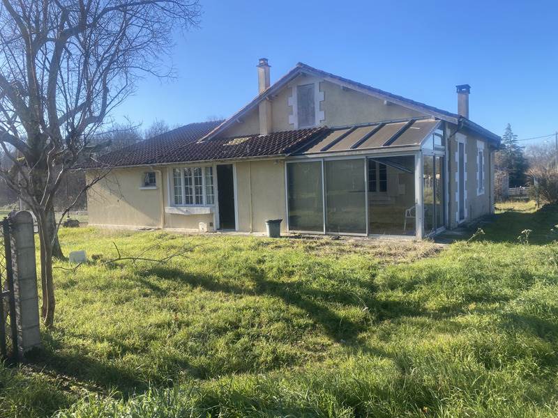 Vente Maison COUTRAS - 5 pièces -138 m² - (33230)