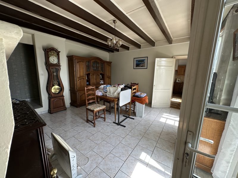 Vente Maison ABZAC - 5 pièces -127 m² - (33230)