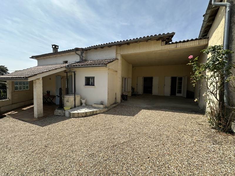 Vente Maison ABZAC - 5 pièces -127 m² - (33230)