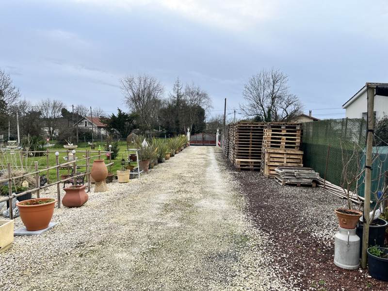 Vente Maison COUTRAS - 4 pièces -106 m² - (33230)