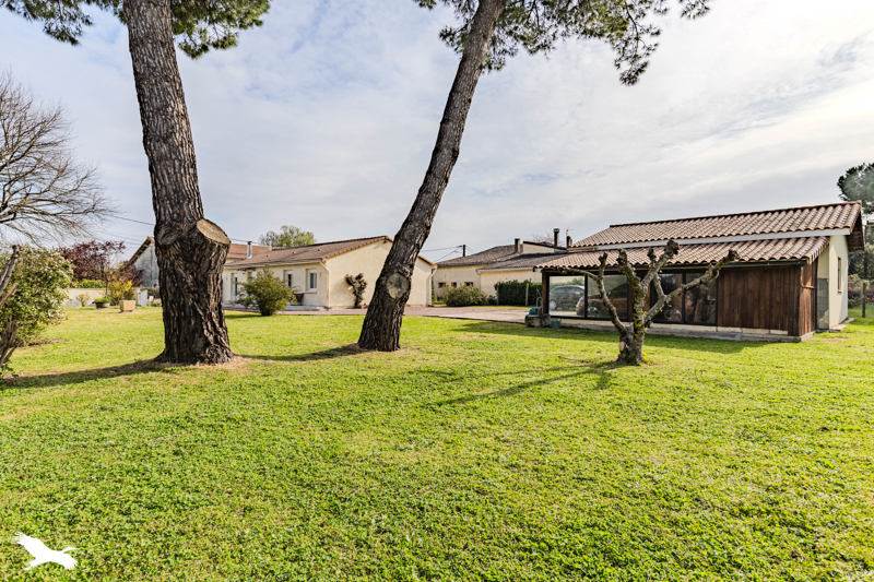 Vente Maison COUTRAS - 5 pièces -110 m² - (33230)