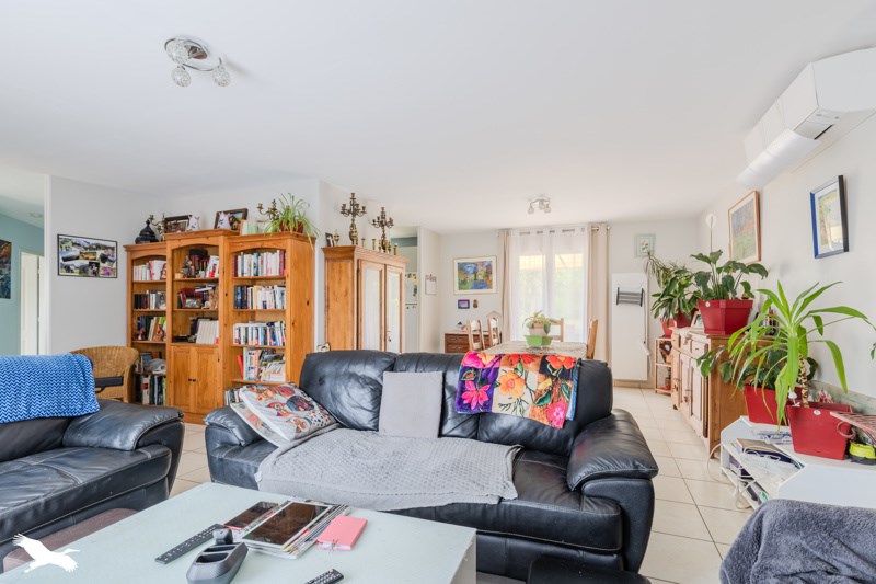 Vente Maison CHAMADELLE - 5 pièces -106 m² - (33230)