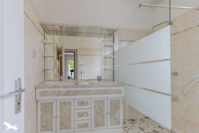 Vente Maison COUTRAS - 4 pièces -93 m² - (33230)