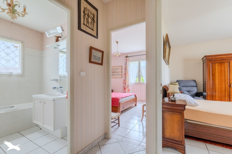 Vente Maison COUTRAS - 7 pièces -142 m² - (33230)