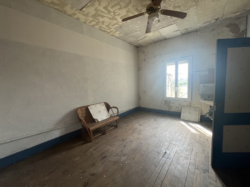 Vente Immeuble COUTRAS - -  457 m² - (33230)