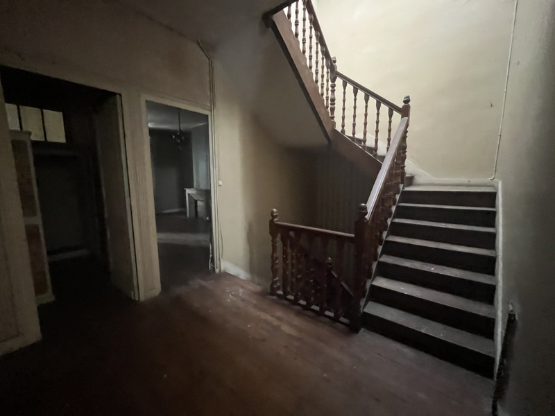Vente Maison COUTRAS - 8 pièces -216 m² - (33230)